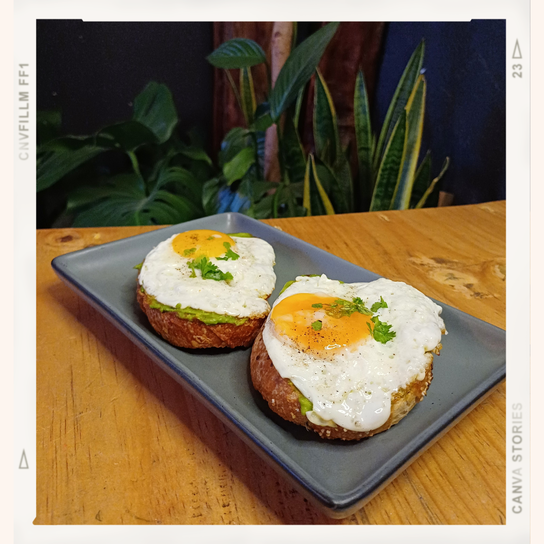 Tostas de Huevo Estrellado